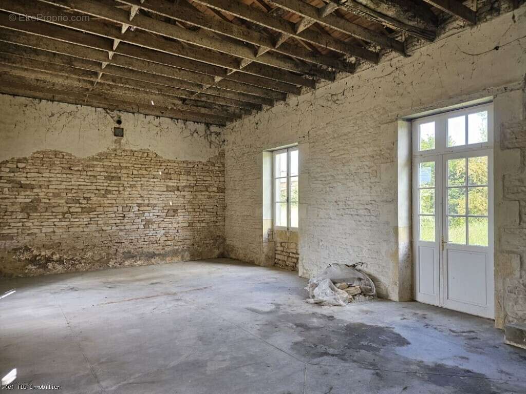 Maison à CHAUNAY