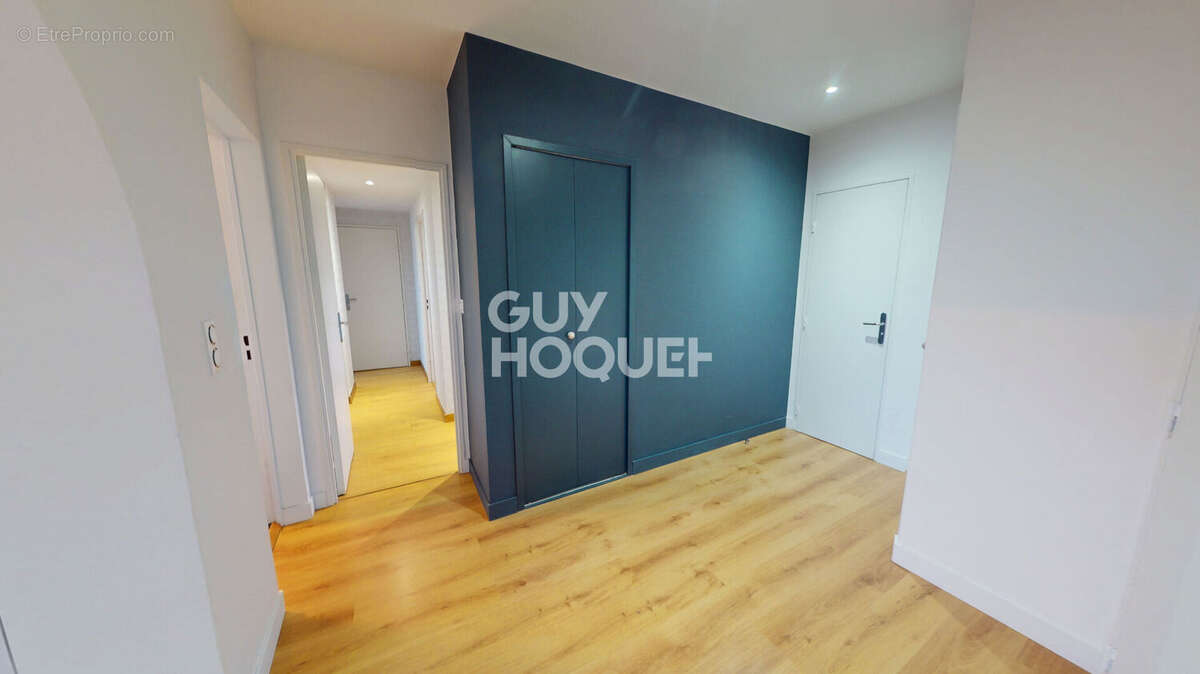 Appartement à SAINT-SEBASTIEN-SUR-LOIRE