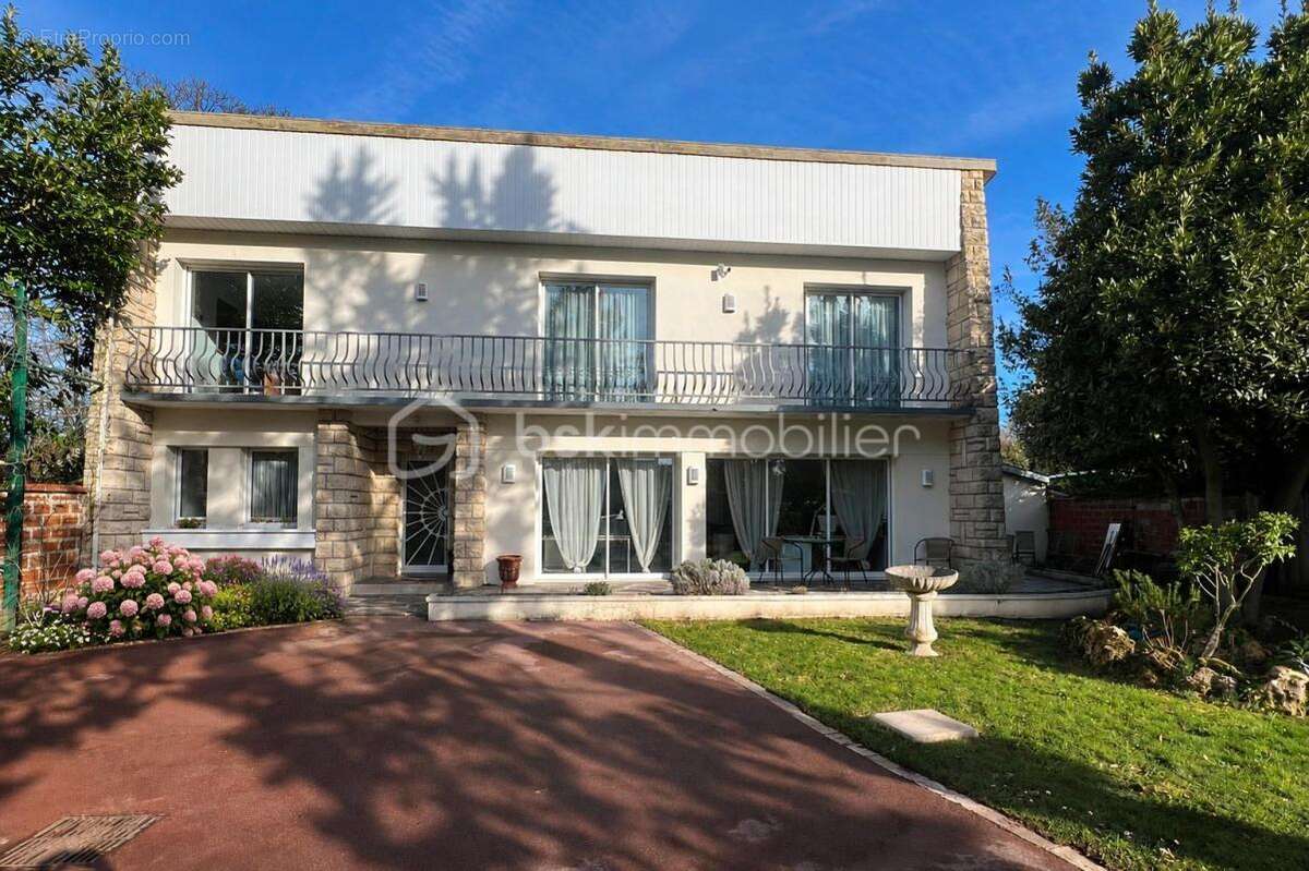 Maison à VILLEMOISSON-SUR-ORGE