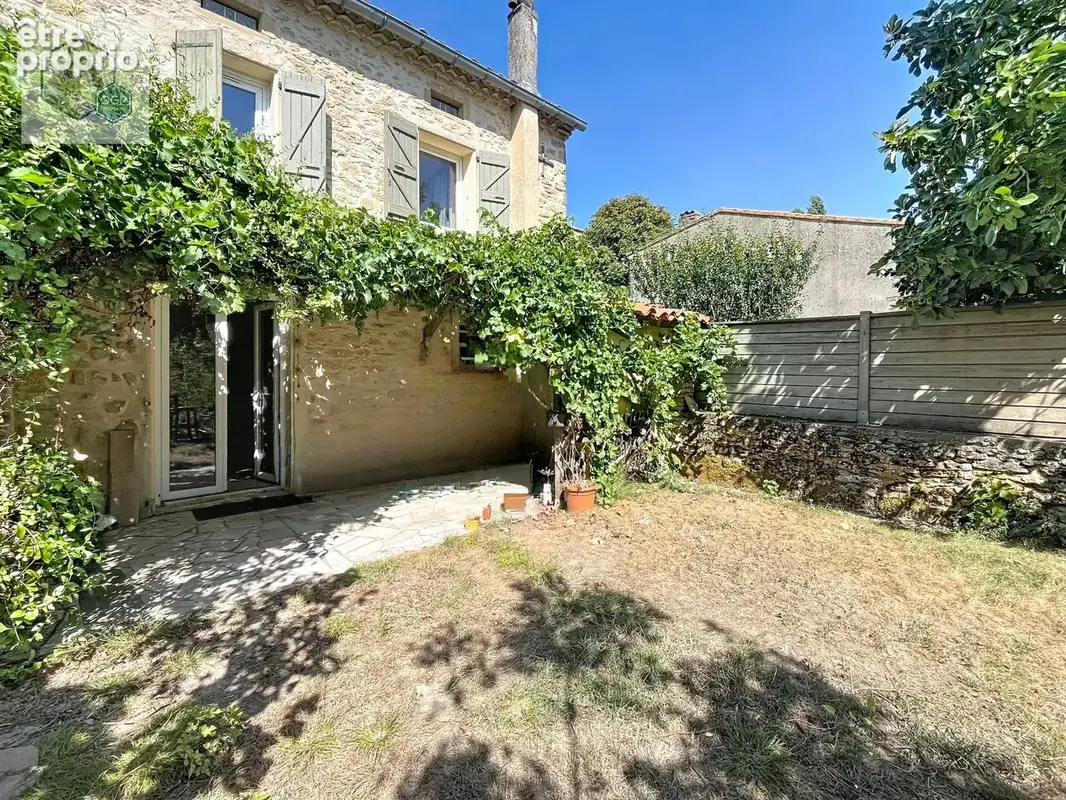 Maison à MONTMAUR