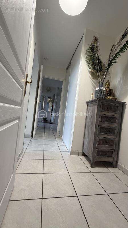 Appartement à POLLIONNAY