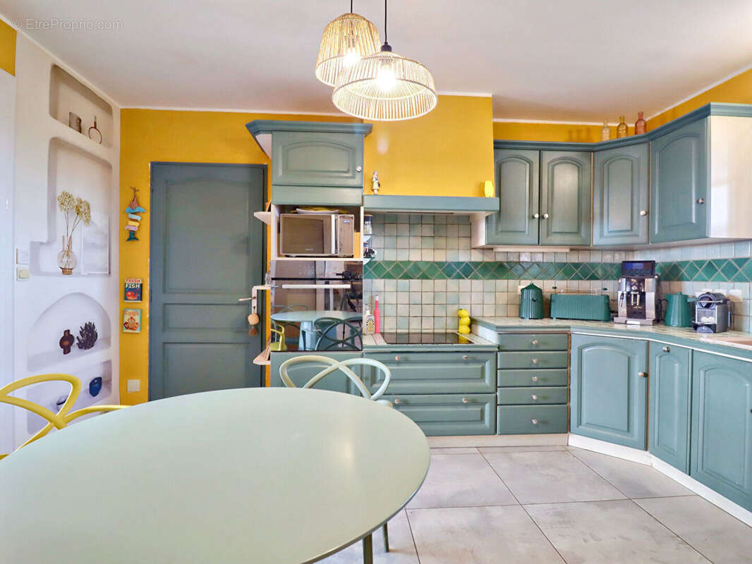 Maison à FORCALQUIER