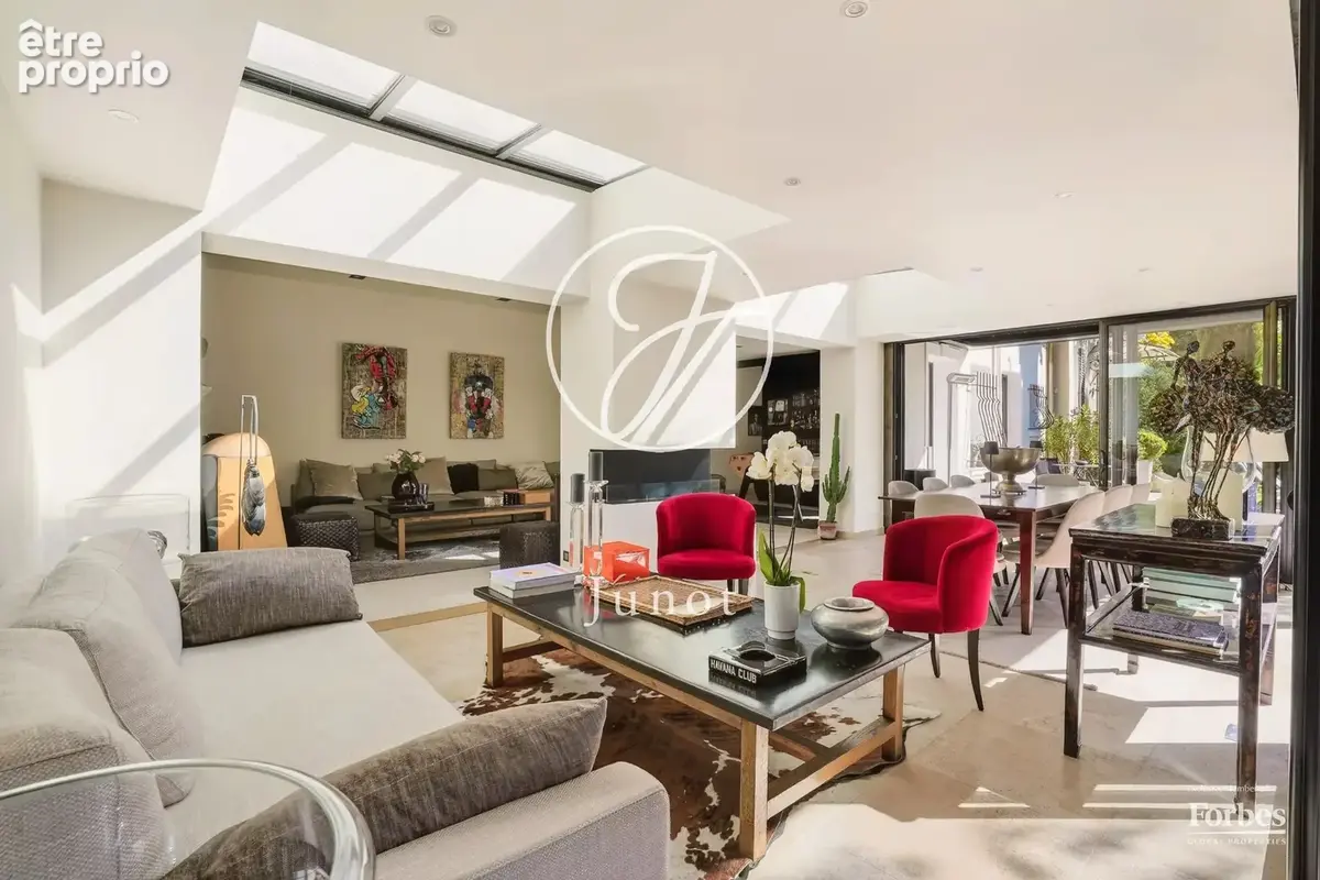 Croissy-sur-Seine - CENTRE - Maison - 5 chambres - 372 m² au sol - Terrain 1000 m². - photo 7