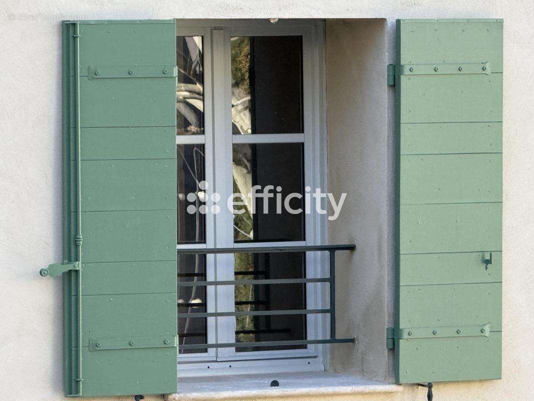 Maison à CHATEAURENARD