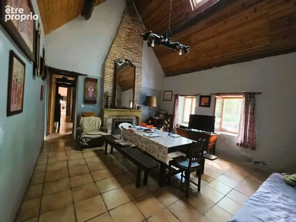 Maison 6 pièces 139 m² à vendre à Moulins (03000) - photo 4