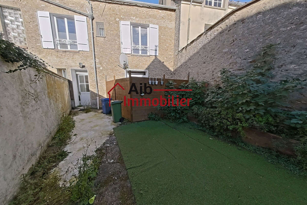 Maison à RAMBOUILLET