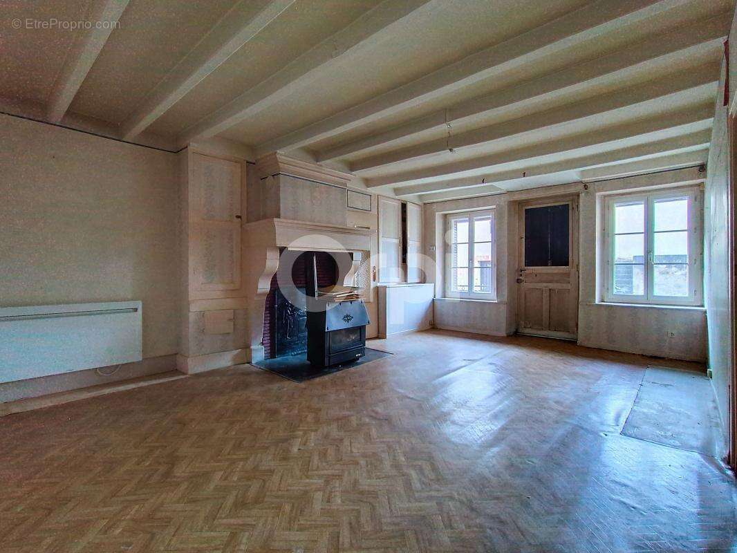 Maison à MUSSEY-SUR-MARNE