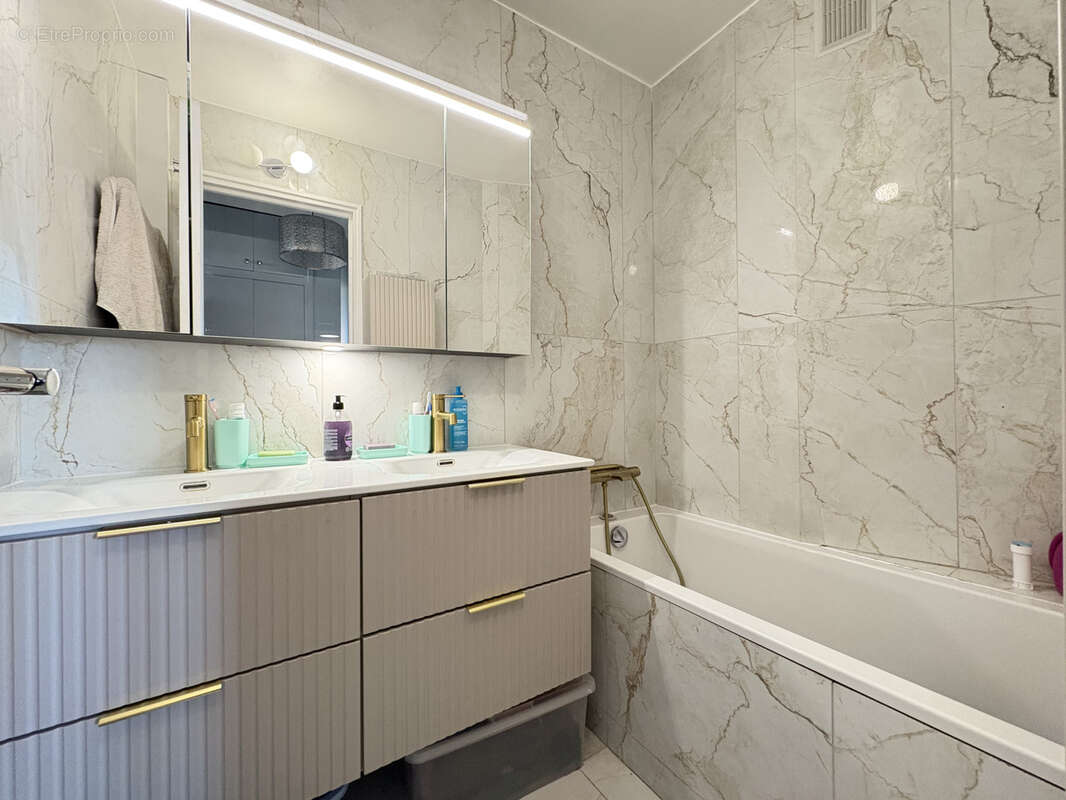 Appartement Saint Germain En Laye 3 pièce(s) 58 m2 - photo 3