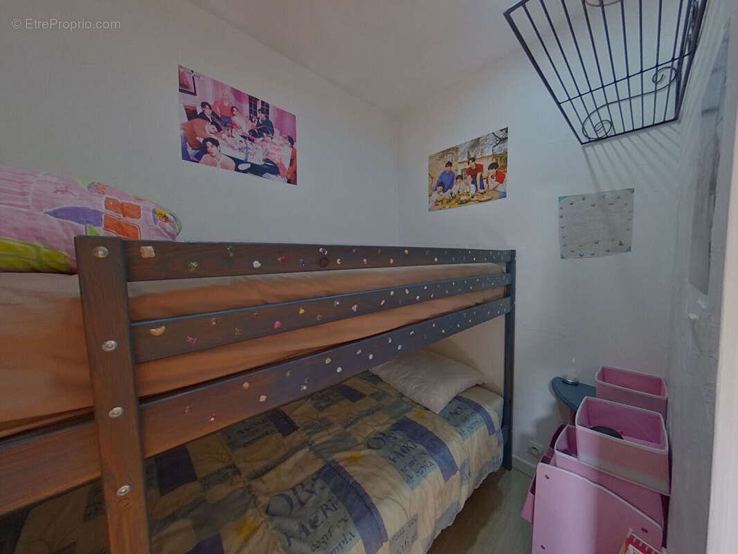 Type 3 centre ville barcelonnette - photo 6