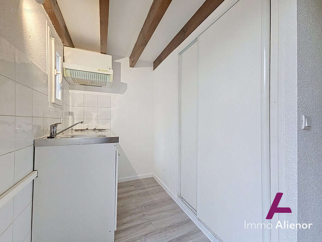 Appartement 38 m² à Hostens  - photo 5