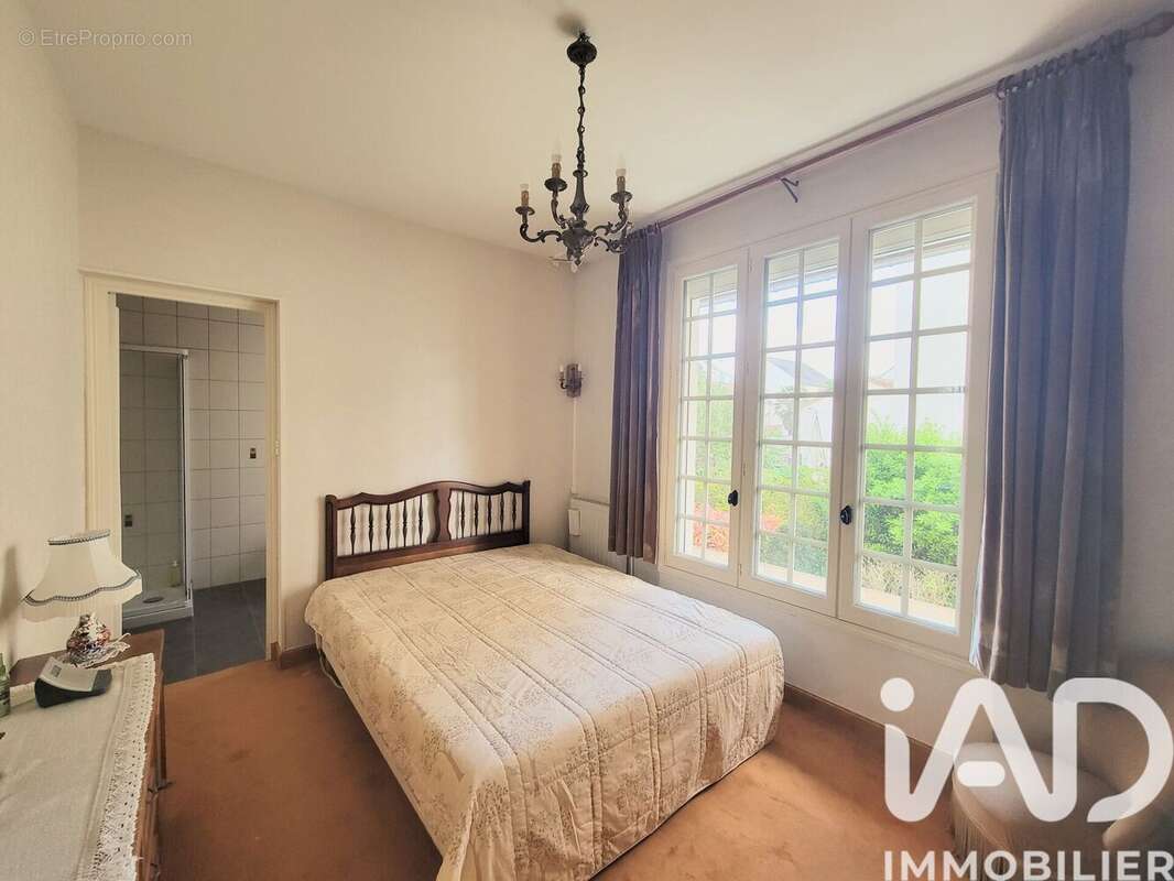 Photo 9 - Maison à CHOISY-LE-ROI