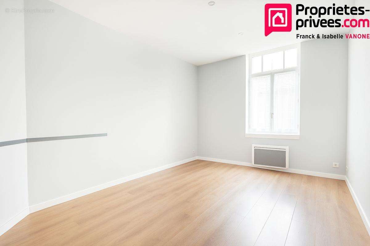 Appartement T3 - Secteur Caulier - 2 chambres + balcon - 61m² - photo 3
