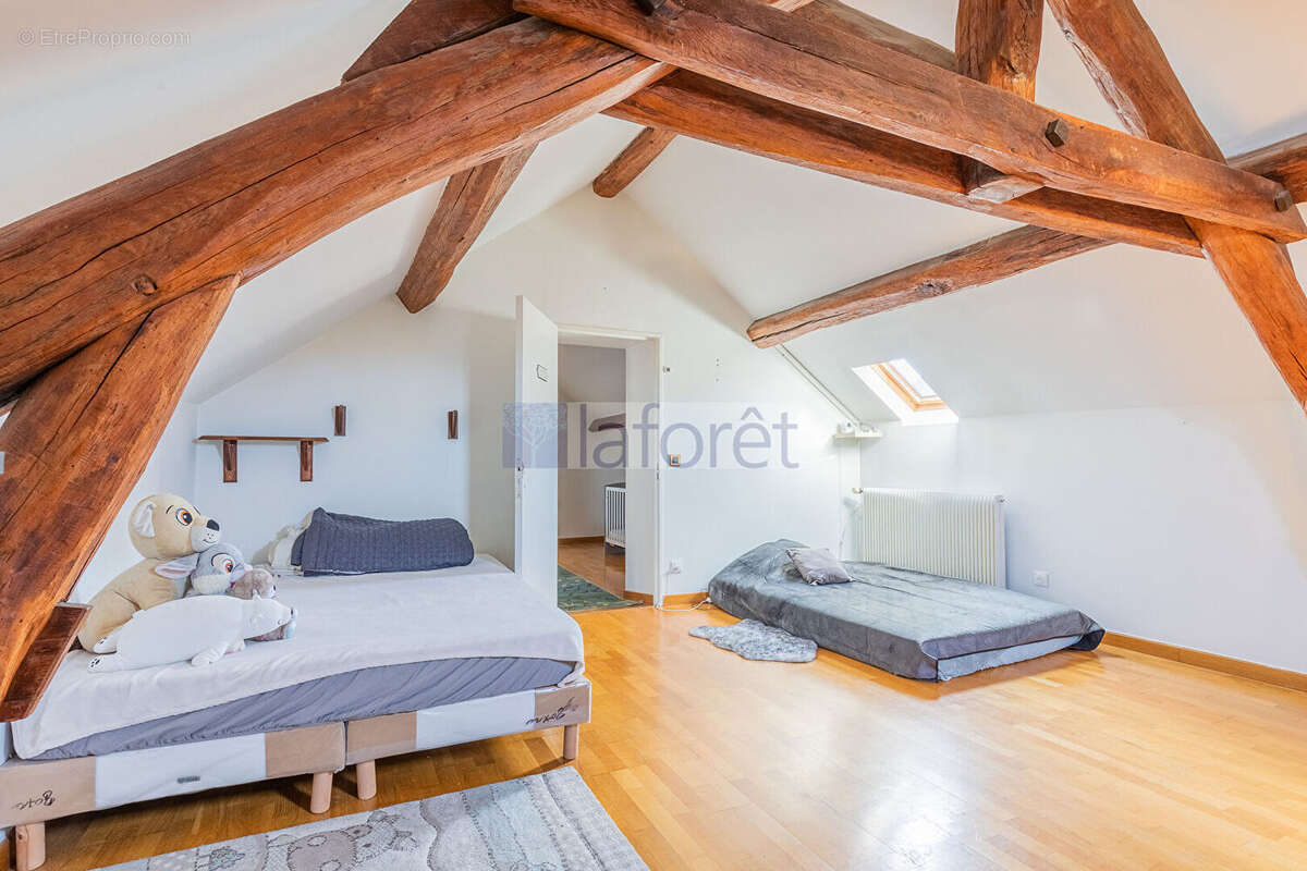 Maison à SAULX-LES-CHARTREUX