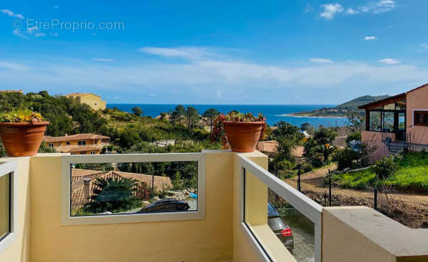 Maison à PORTO-VECCHIO