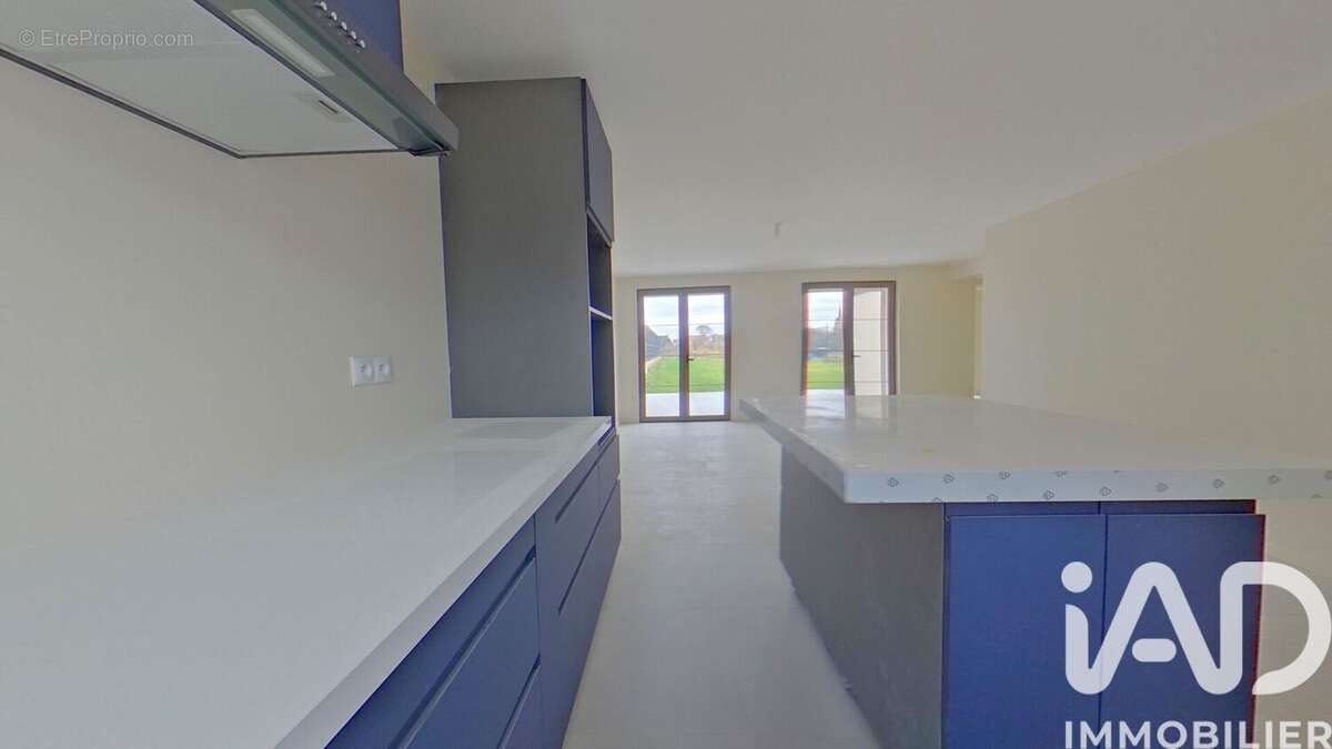 Photo 6 - Maison à SAVIGNY-LE-TEMPLE