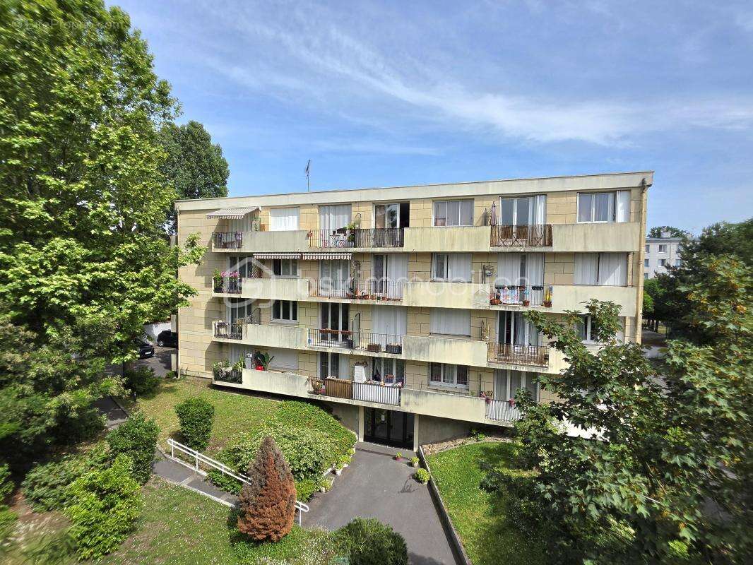 Appartement à VILLEMOMBLE