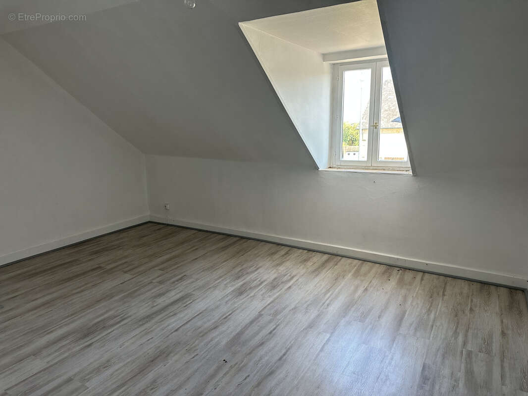 Maison à TROIS-VEVRES