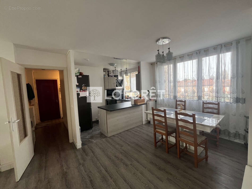 Appartement à LE RAINCY