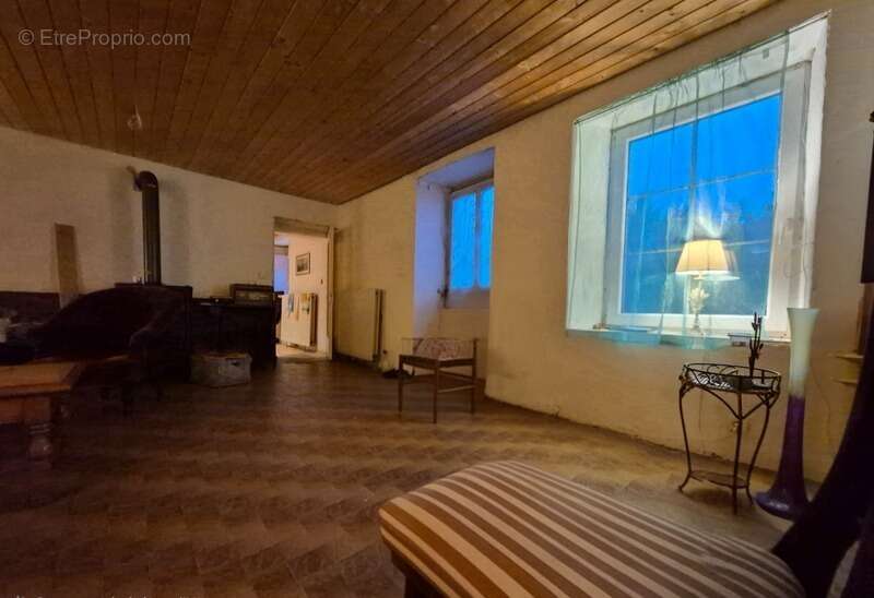 Maison à vendre 4 pièces VESOUL (70) - photo 4