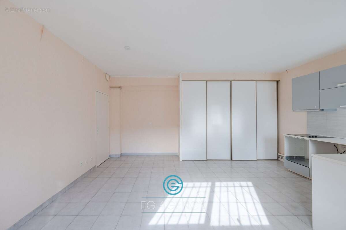 Appartement à MARSEILLE-9E