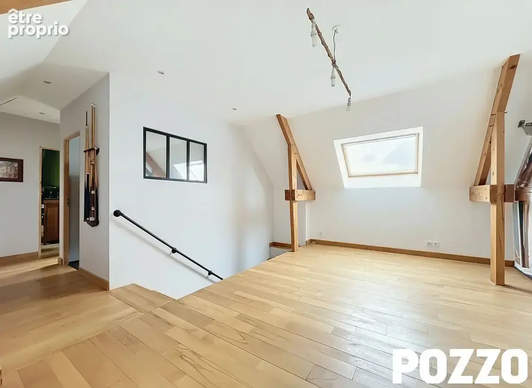 A vendre. st jean d'elle. maison entierement renovee avec dependance. - photo 12