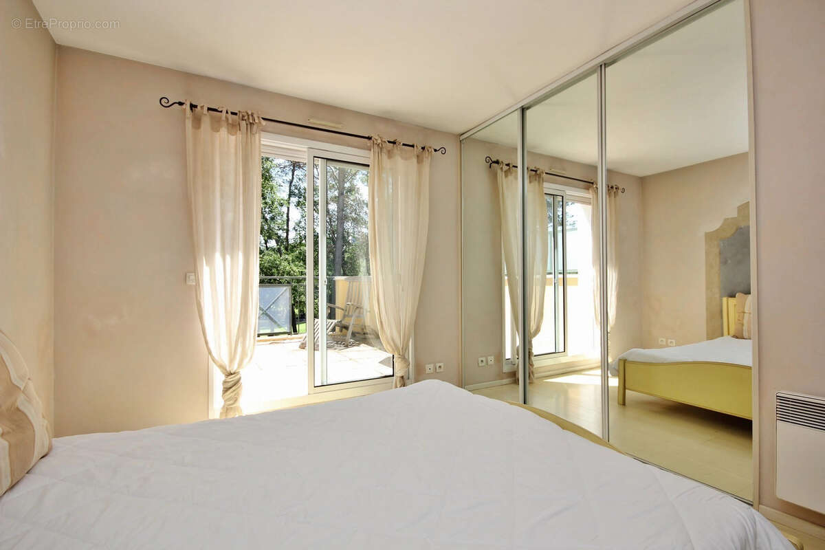 Maison à MOUGINS
