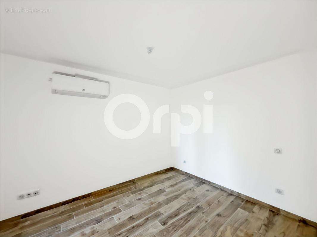 Appartement à RUOMS