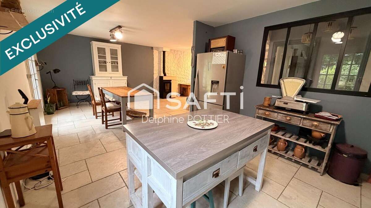 Maison 135 m² à Fresnoy-La-Riviere  - photo 2