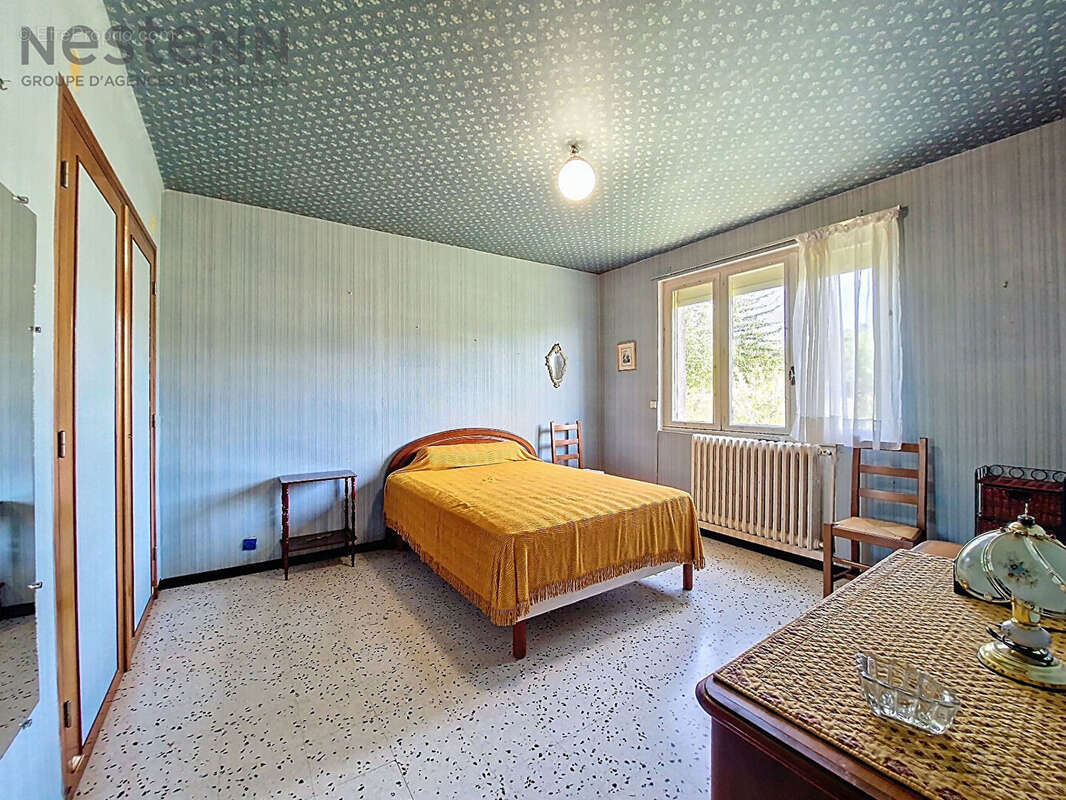 Maison à VILLEVIEILLE