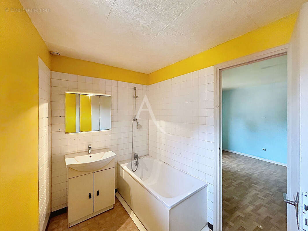 Maison à VERZE