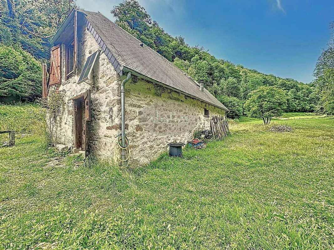 Maison à CAMPAN