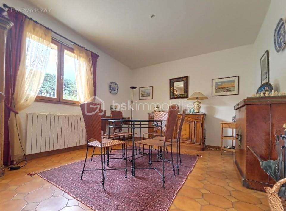 Maison à SAINT-GELY-DU-FESC