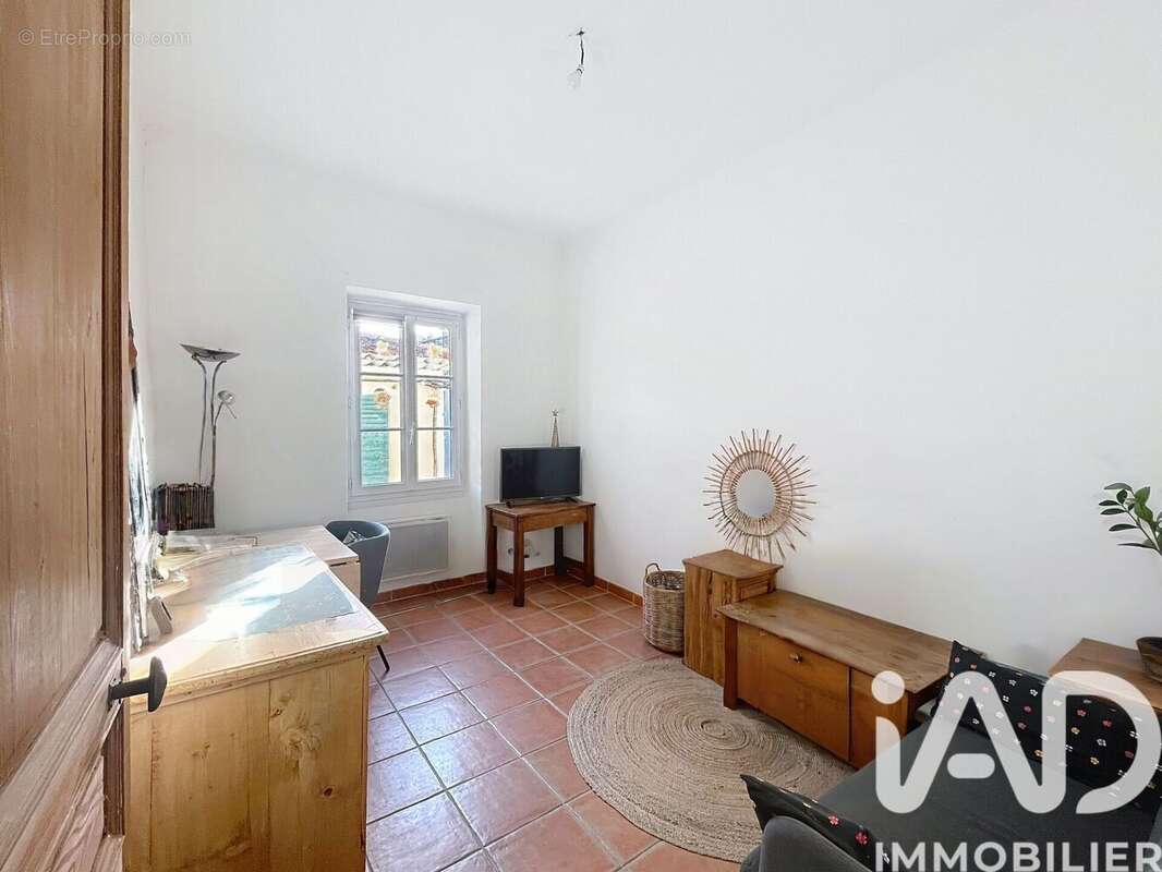Maison 48 m² à Lambesc  - photo 5