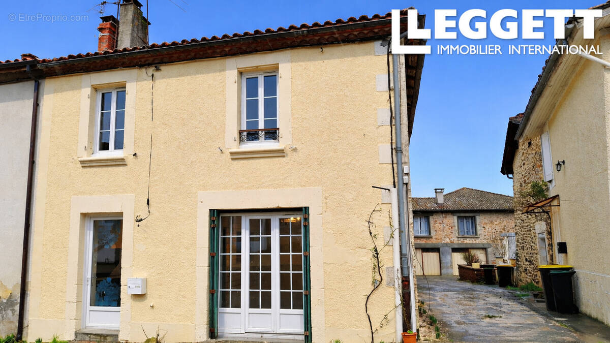 Maison à ROUMAZIERES-LOUBERT
