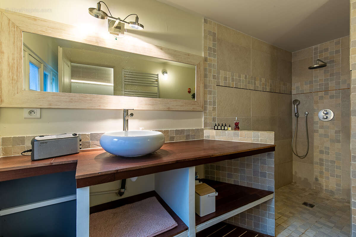 Maison à MARSEILLE-8E