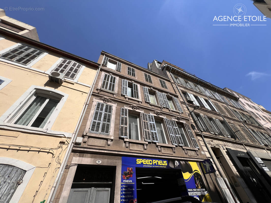 Appartement à MARSEILLE-7E