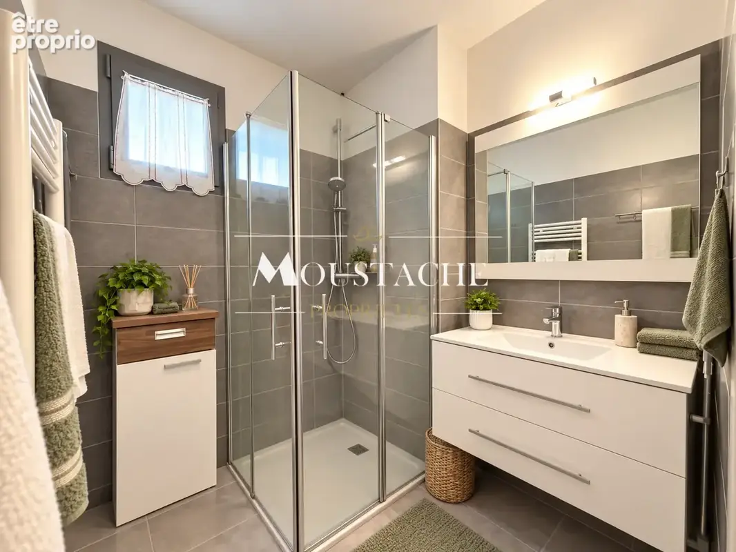 Appartement dans résidence de standing - idéalement situé en coeur de ville - - photo 8