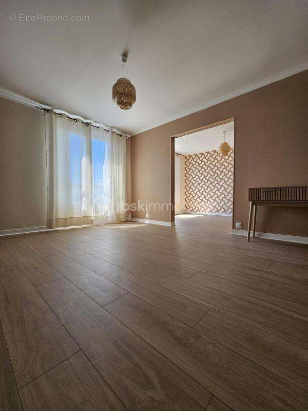 Appartement à CHATEAUROUX