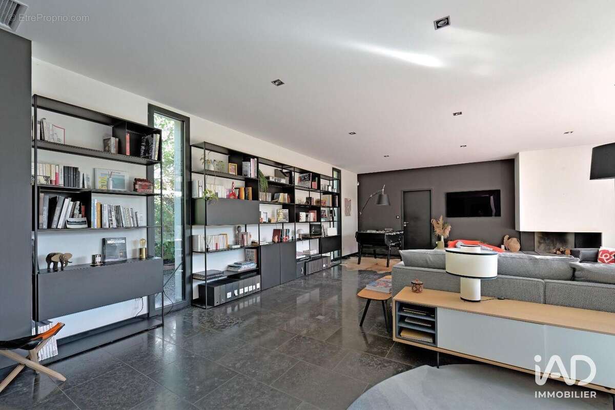 Photo 2 - Maison à LATTES