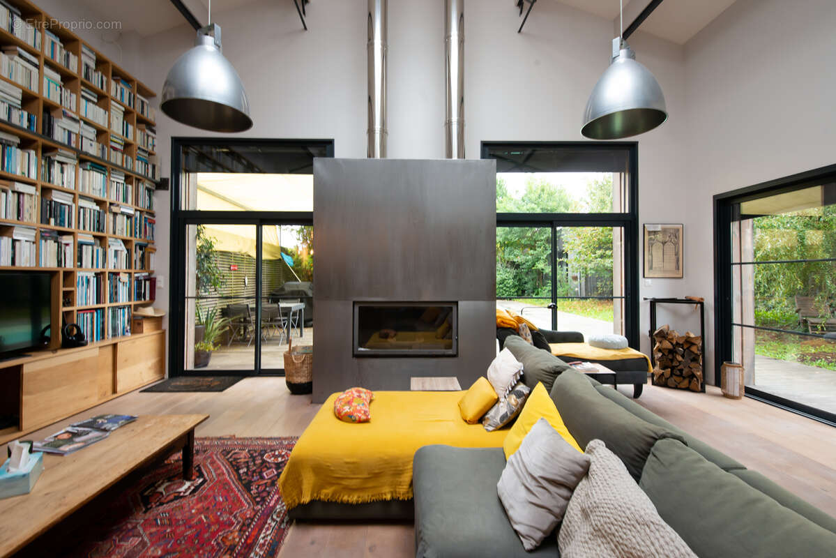 Appartement à BEGLES