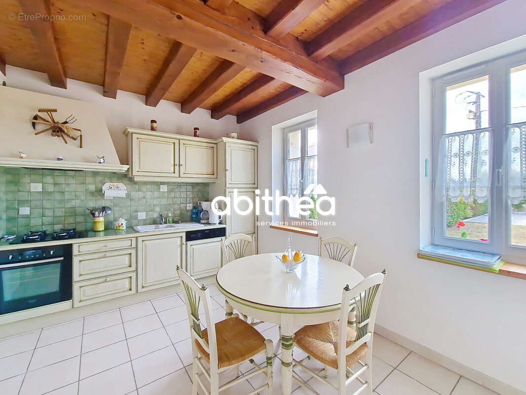 Maison à MESCHERS-SUR-GIRONDE