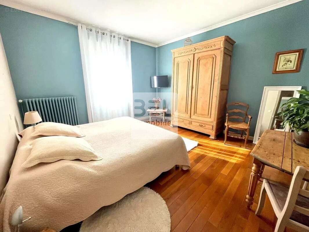 Maison à BAGNOLS-SUR-CEZE