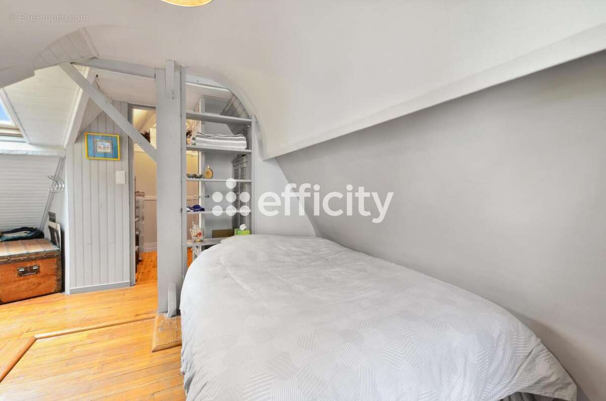 Maison à BOIS-COLOMBES