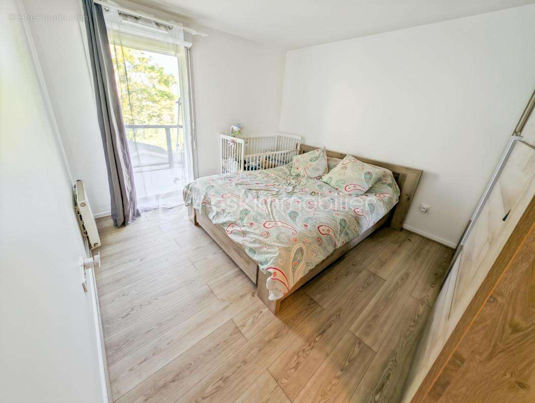 Appartement à MOISSY-CRAMAYEL