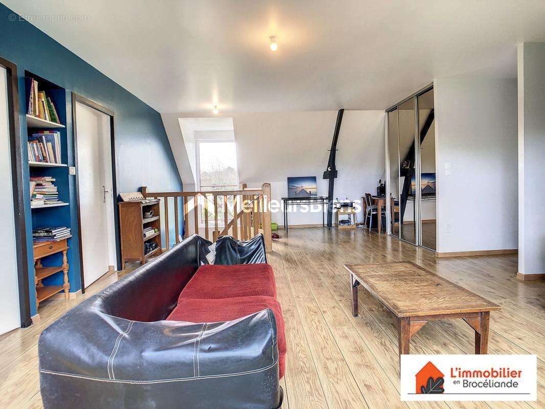 Maison à PLELAN-LE-GRAND