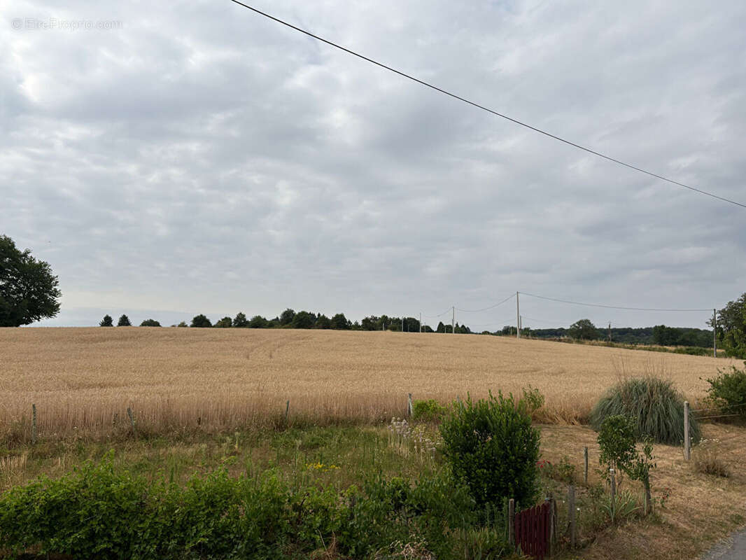 Maison à SAINT-PRIEST-SOUS-AIXE