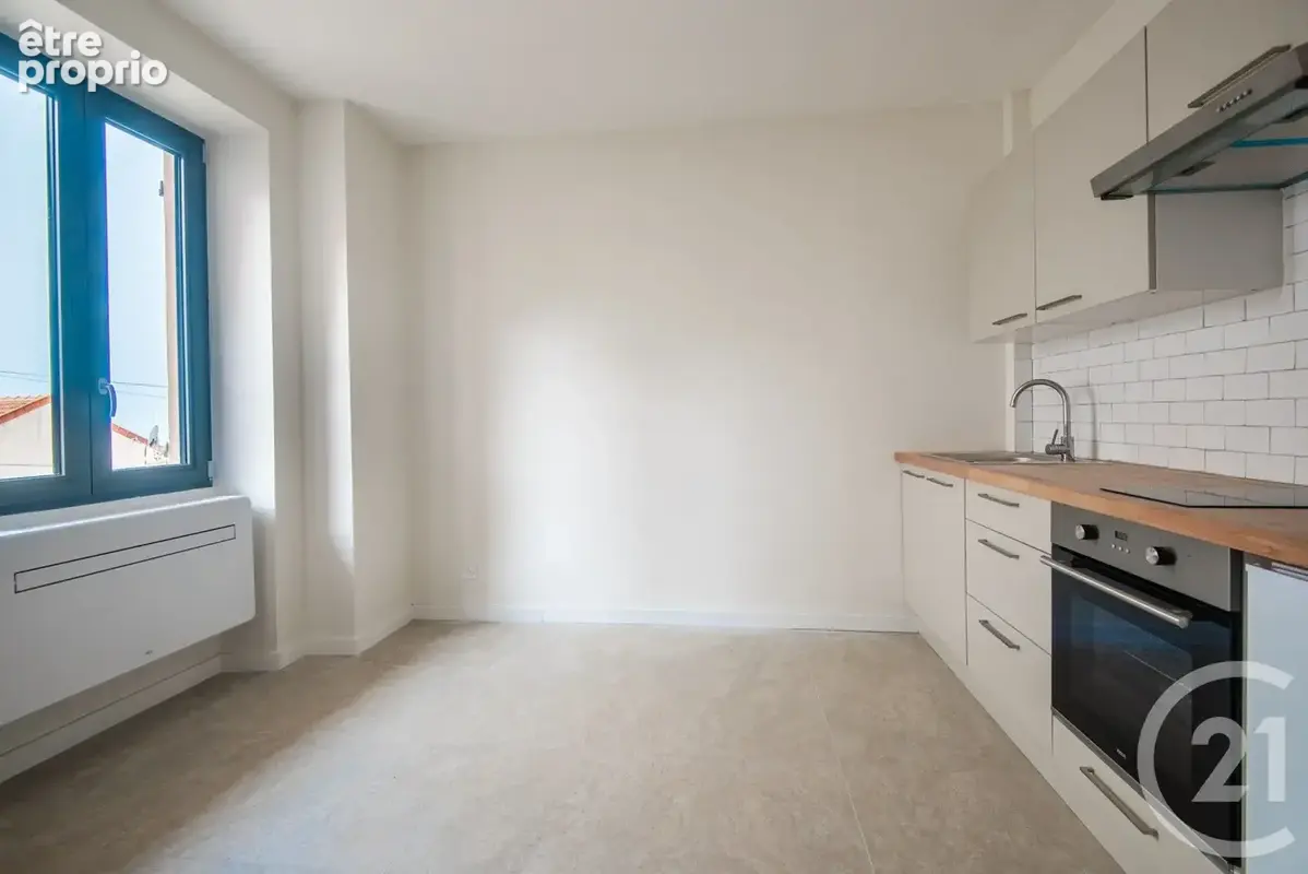 Appartement 2 pièces 26 m² à vendre à La Turbie (06320) - photo 2