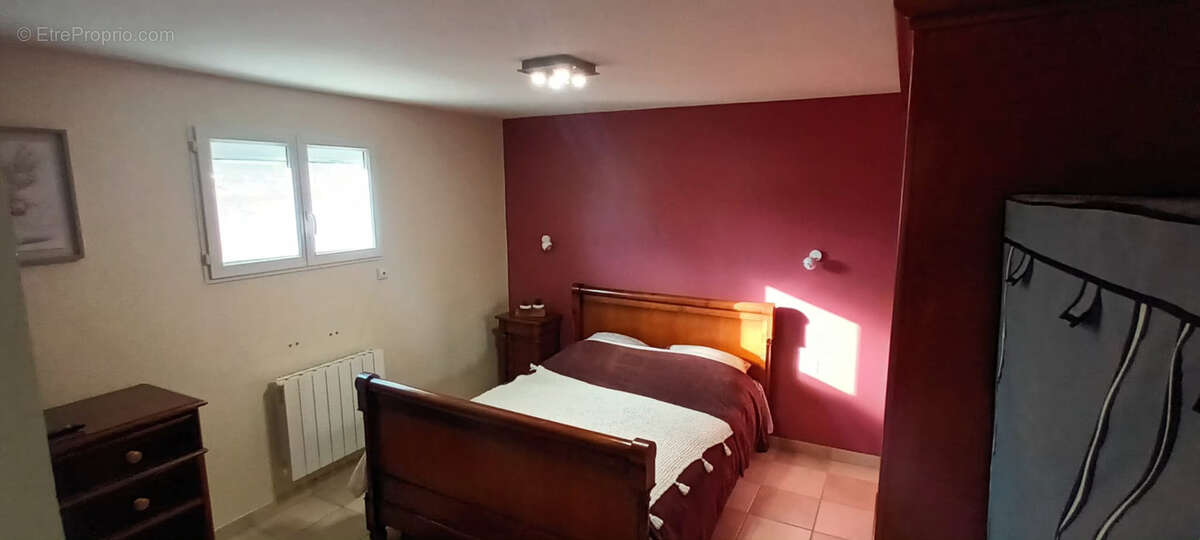 Maison à SAINT-ROMAIN-DE-JALIONAS