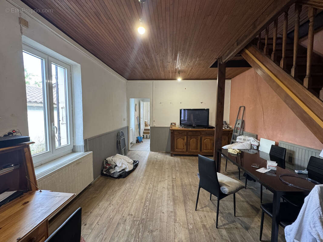 Maison à FUMEL