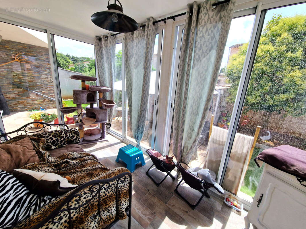 Six-Fours-Les-Plages - Maison de plain-pied au calme - photo 7